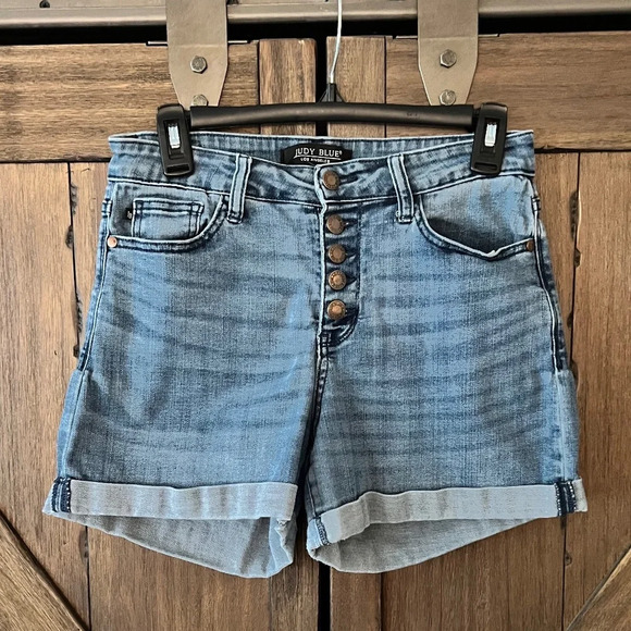 Judy Blue Pants - Judy Blue LA Denim Cuffed Button Fly Stretch Light Wash Shorts Size 28